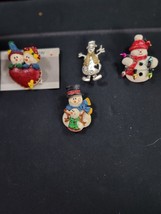 Lot of 4 Christmas Winter Snowman     Brooches Pins.  2&quot; &amp; 3&quot;  So very c... - $36.83 CAD