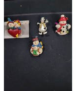 Lot of 4 Christmas Winter Snowman     Brooches Pins.  2&quot; &amp; 3&quot;  So very c... - €23,41 EUR