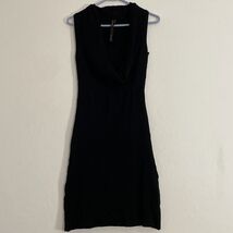 Renee C Women’s Ribbed Body Low Cowl Neck Sleeveless Mid Calf Dress Medium - €13,72 EUR