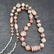 Amazing Red Agate Antique Tibetan Central Asian Etched Agate beads Necklace E9 - £136.73 GBP