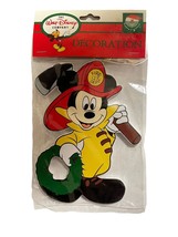 Disney Kurt Adler Santas World Mickey Mouse Firefighter With Wreath Ornament - $12.07