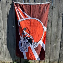 Cleveland Browns Helmet 34&quot; x 59&quot; Full-Size Flag Emerson USA NFL Football - £15.47 GBP