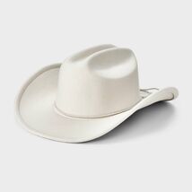 Universal Thread Western Hat Beige Size L/XL - $349.97 MXN Universal Thread Western Hat Beige Size L/XL - $349.97 MXN