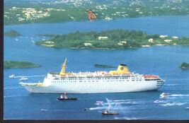 MV Atlantic Cruise Ship (Holme Line) - postcard - $3.85