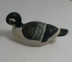 6 x 3 inch ceramic duck figurine good very cute - $5.94