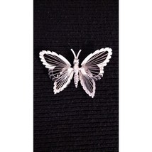 VTG Signed Monet Filigree Butterfly Pin Brooch Silver Tone Ribbed 2 Layer Wings - £19.83 GBP