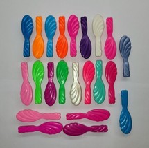 Huge Lot of 22 Vintage Barbie Doll Hair Brushes - $29.69