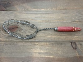 Wire Whisk Red Wood Striped Handle Vintage Twisted &amp; Coiled Metal Beater... - $20.29 CAD