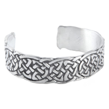 Celtic Trinity Knot Interlaced Pewter Bangle - MBN3 - £27.51 GBP