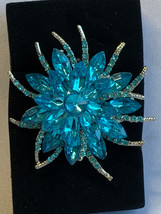 Tsful Jewelers Brooch in Box Fashion Jewelry Baby Blue Rhinestones Floral Pin - £23.70 GBP