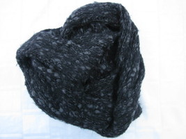 CEJON Chunky Fuzzy Nylon Acrylic Crochet Scarf Marled Black Gray Pattern... - $11.40