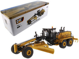 CAT Caterpillar 24 Motor Grader w Operator High Line Series 1/50 Diecast Model D - £145.82 GBP