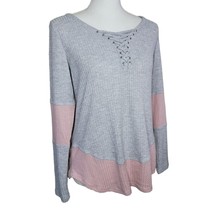 Maurices Waffle Shirt Long Sleeve Gray Pink V Neck Lace Up Womens Size Medium - £14.06 GBP