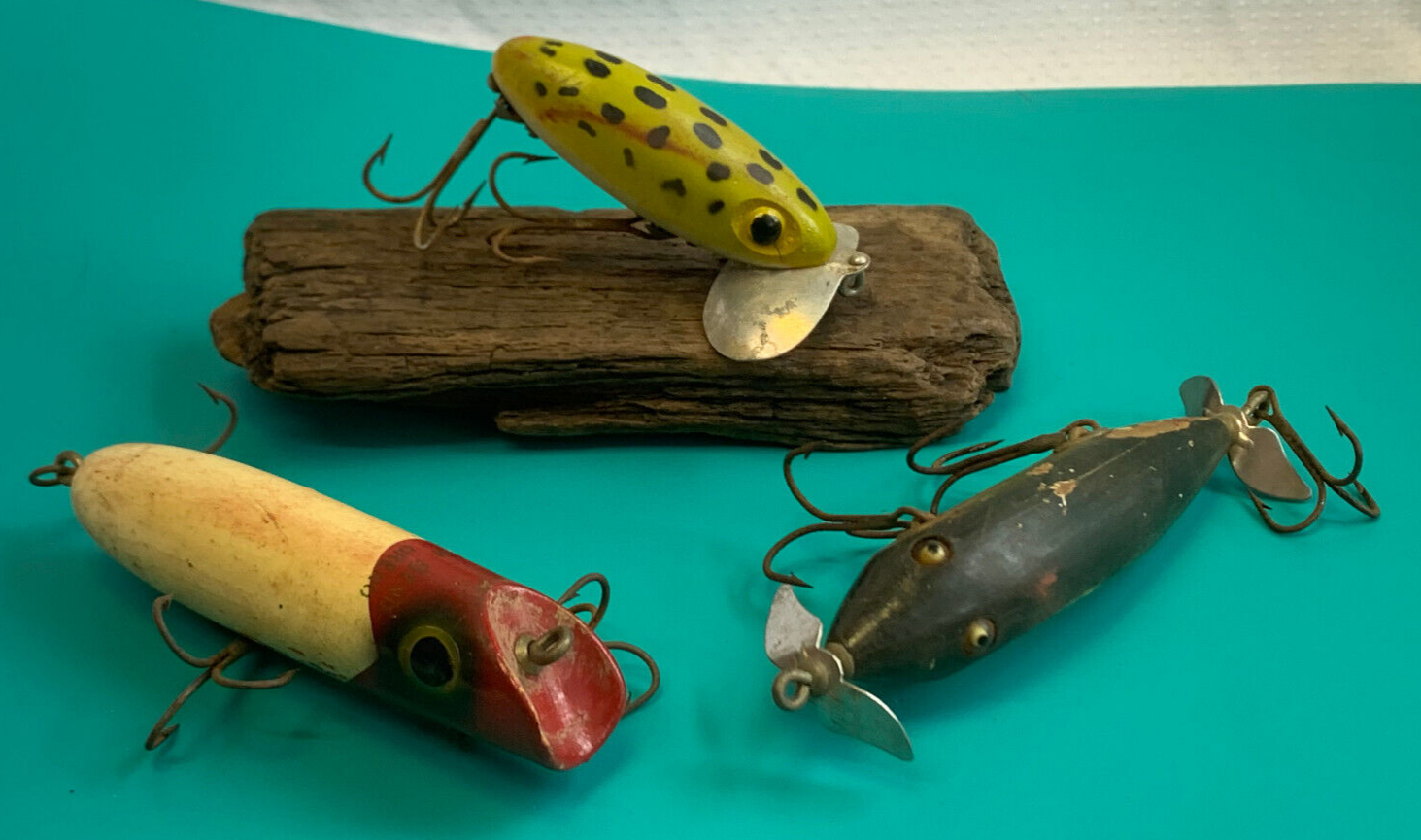 Vtg Wooden Fishing Lure Lot Jitterbug South and similar items