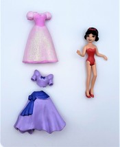 Disney Princess Snow White Polly Pocket Style Mini Princess Doll &amp; Dresses - £8.63 GBP