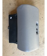 98-02 HONDA ACCORD RIGHT PASSENGER SIDE GLOVE BOX COMPRATMENT W/O KEY OEM - $833.79 MXN