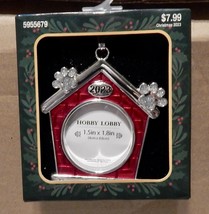 Christmas Ornament Dog House Picture 1.5&quot; x 1.8&quot; Hobby Lobby Metal NIB 272L - £8.23 GBP