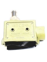 Micro Switch BZE-3Y09T Snap Limit Switch 250V 5Amp  - $14.80