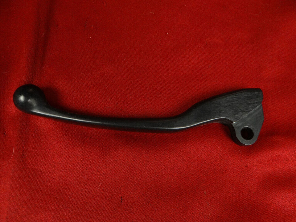 Yamaha LH Clutch Lever, NOS 19841-83 XJ750, 5G2-83912-00-00 - $12.71