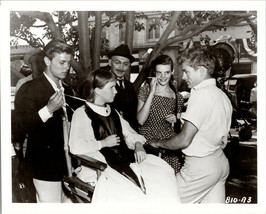 East of Eden on set James Dean Julie Harris &amp; cast 1970&#39;s 8x10 photograph - £11.83 GBP