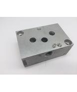  Versa Valves M-333-A-42L Subplate Assembly  - $15.10 CAD