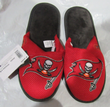 NFL Tampa Bay Buccaneers Mesh Slide Slippers Striped Sole Size M by FOCO - $27.99