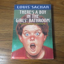 Theres a Boy in the Girls Bathroom Louis Sachar paperback - £3.39 GBP