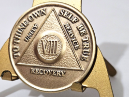Alcoholic 8 Year Recovery Bronze Chip Medallion Coin Medal Token  AA Ano... - £3.91 GBP