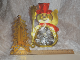Christmas Ornaments 2 Foil 3-D Hanging Or Standing (E By Out) - £2.17 GBP