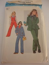 Vintage 1970s Girls Size 7 uncut Simplicity pattern jumpsuit blouse blaz... - $163.49 MXN