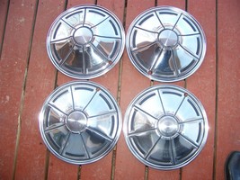 1972 73 74 75 76 Plymouth Valiant Duster Hubcaps OEM (4) 14&quot; - £106.22 GBP