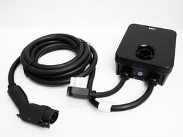 Blink HQ200 Charging J1772 Level 2 NEMA 14-50 (EV) Charger up to 50A - 23' image 2