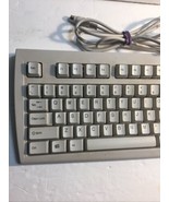 Toshiba KB-2971 Vintage Keyboard Computer Clicks Off White PS2 - $30.70 CAD