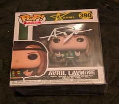 Avril Lavigne autographed Funko Pop figure 390 with COA 137431 - £312.82 GBP