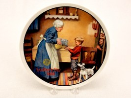 Mother&#39;s Day Plate 1986, &quot;The Pantry Raid&quot;, Norman Rockwell, Knowles,  #... - $6.81