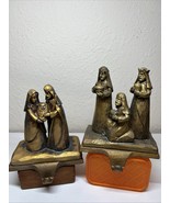 2 Look Of Anri Carved Style Bronze/Brass Color Nativity Stocking Holders - $355.98 MXN