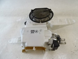 Lexus LX470 blower motor a/c heater fan, rear 87110-60221 - $706.52 MXN