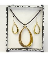 Bon Ton Necklace &amp; Pierce Earrings Gold Tone Teardrop with Case - $23.36 CAD