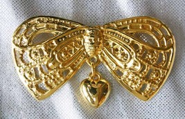 Victorian Style Filigree Gold-tone Bow &amp; Heart Brooch 1980s vintage 2 1/8&quot; - £9.86 GBP
