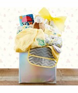Baby&#39;s First Wardrobe: New Baby Gift Basket - $3,671.54 MXN