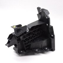 2020-2024 Mercedes GLE GLS Front Right Passenger Radiator Support Bracke... - $108.90