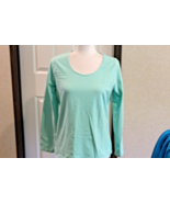 KIM ROGERS LADY&#39;S TOP MEDIUM GREEN LONG SLEEVE SOFT - $16.96 CAD