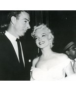 Marilyn Monroe Souvenirs Personnel Simple Strass Boucle D&#39;Oreilles - $206,867.31