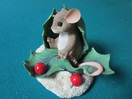 Charming Tails By Fitz &amp; Floyd Figurine &quot;Happy Holly Days&quot; - £19.57 GBP