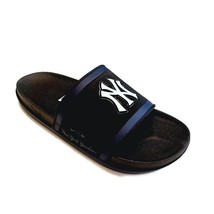 Nike Offcourt Slide New York Yankees Mens Size 9 Sandal Cushioned Strap ... - $55.72
