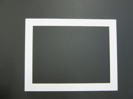 Picture Framing Mats 11x14 for 9x12 photo White with white core SET OF 4 - £33.94 GBP