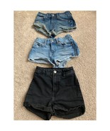 H&amp;M Divided Denim Shorts Bundle - 3 Pairs Distressed &amp; High-Waisted Size 0 - $415.52 MXN