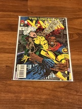 The Uncanny X-Men #305 (Marvel Comics, October 1993) - $280.67 MXN