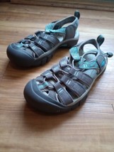 Keen Newport H2 Hydro Shoe Sandals Women&#39;s Size 5.5 Waterproof Gray Green Sandal - £35.20 GBP