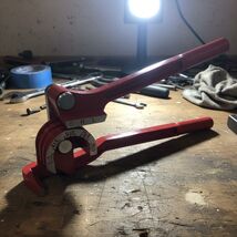 Hand Held Tube Bender 3-in-1 0–180° - 1/4, 5/16, 3/8 in - for Copper/Alu... - $350.61 MXN